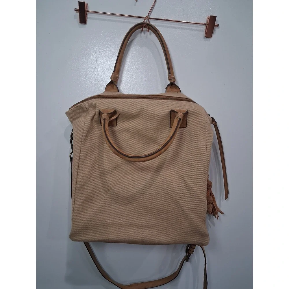 Elle Jae Gypset Tan Canvas Whipstitch Tote Bag Satchel‎ with Tassel Charm